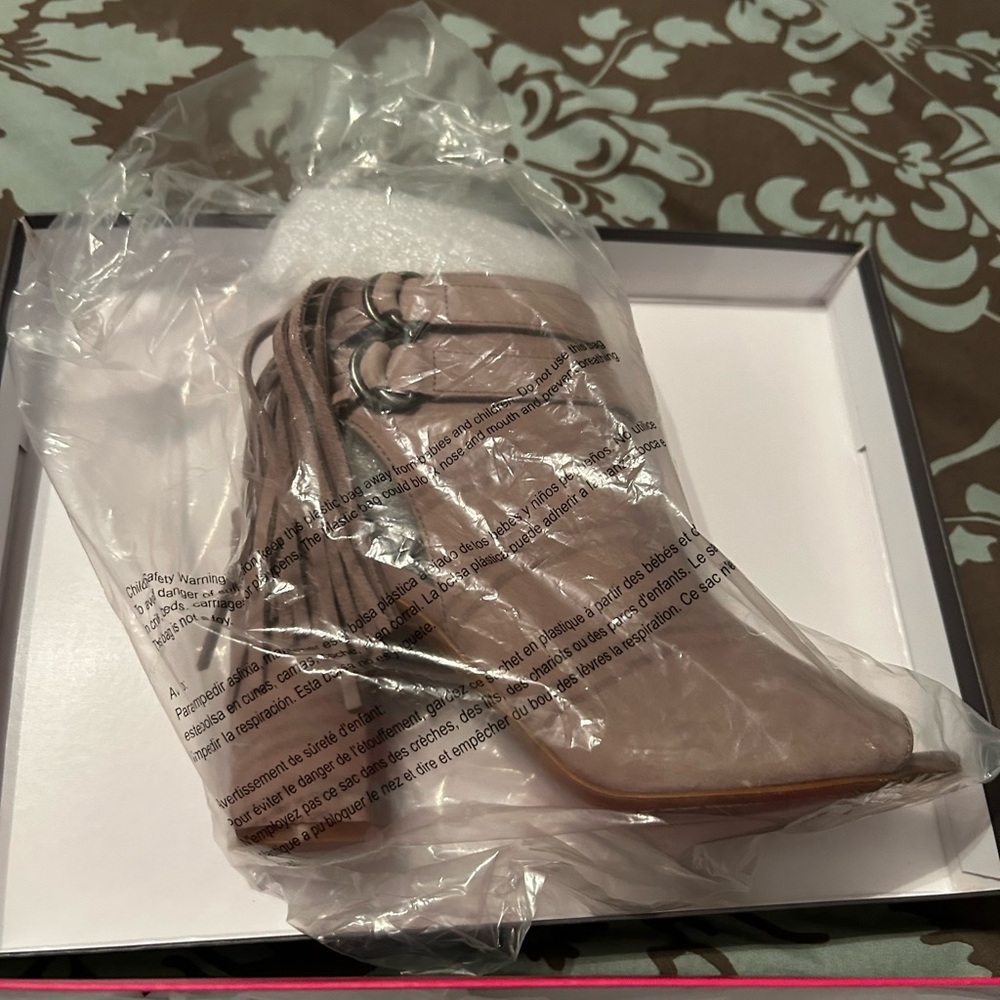 Vince Camuto Booties With Fringe - image 7